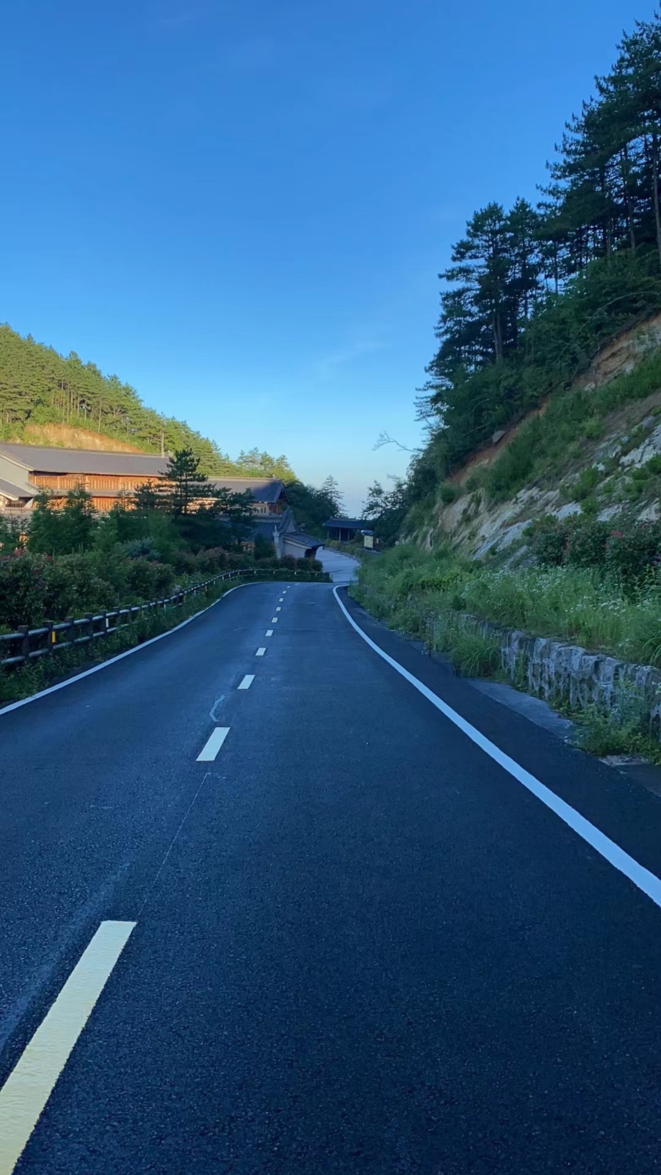 _kUObIh8BKg5R6Q-qivNYsUoazGKRaMgTlXUFKefvrtYKTUZkRBcNi69oFxBBdIt