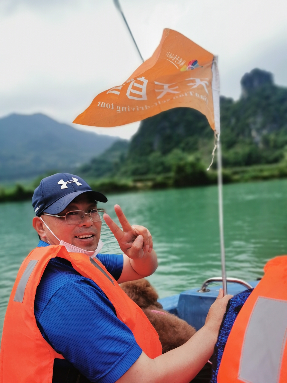 r1kzjhDVRi1I7dqztjk1ZxAqvonFwkUoa0TbJxrBp8KtOzpaurfaIyH2JPIInrX7