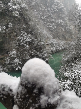 wllmSnGSdtHSxxMx3QDqv_C3cOONEpoLYbr8uBILGiM42toCGLKQhjz3LAu0V7t7