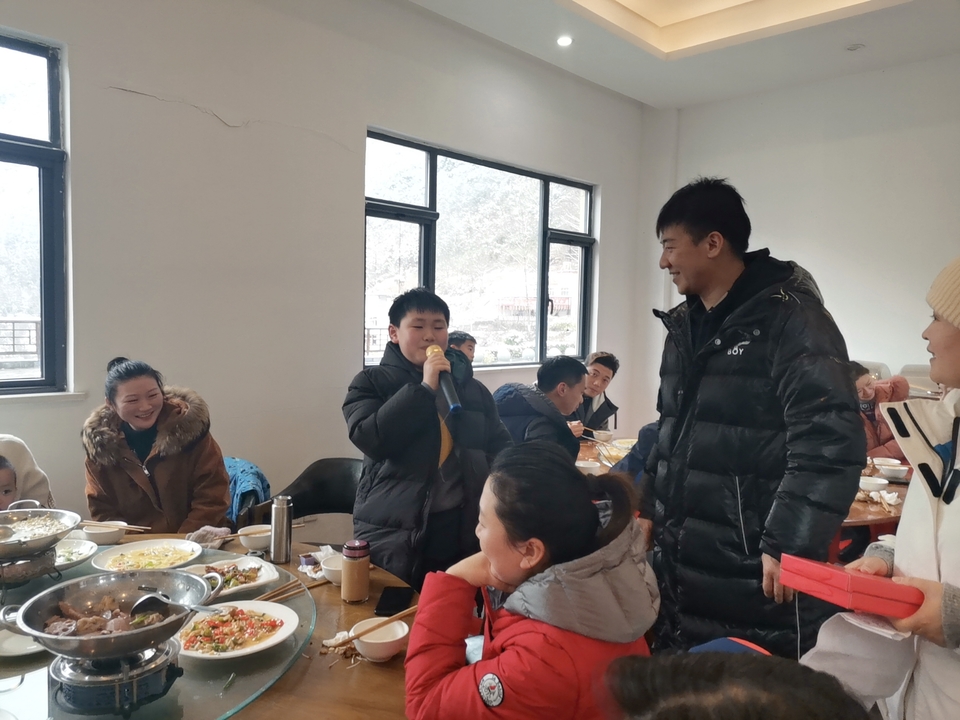 0cr9DnCeibUwnde0cBFXEV7ae0lFFXxbZGtW5ynJuFvv0w-pwJN3_hGvC9Yrdbaa