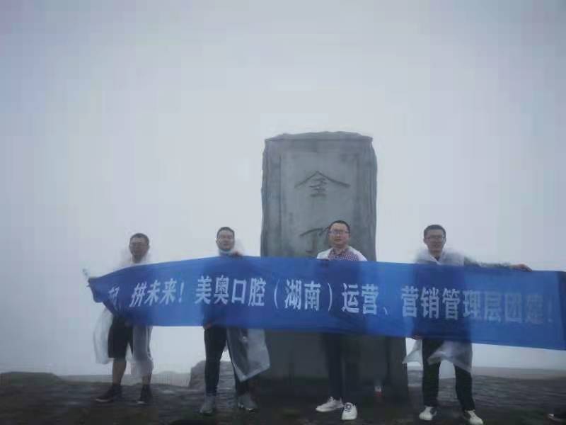 rLcarxN_ilvrlT7AoJvPZ04yJUzM7d6lqISKp_rC6CLyUU9XewoWqHmWzTuo2R6B