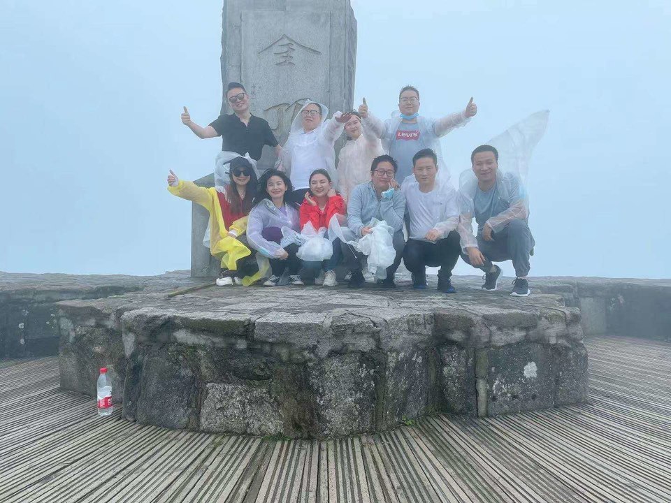 WQX0QMfU2_1YKq0YP30z2RTPr_DnmS1WV6NMpGFOLLBxKeXoyvrd1ddqr8FRiBtj