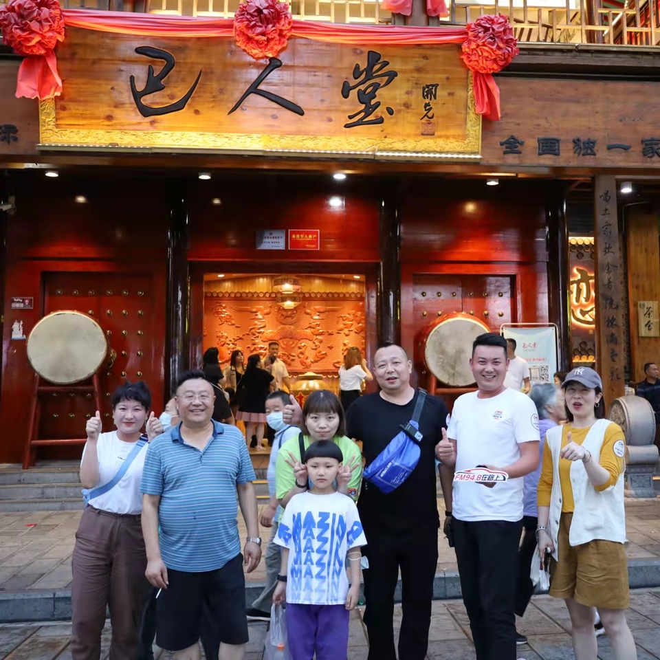 Tq-vhiAfp2aBhpXrXesJFbsXernsUn4hteSBXwawrLYt8SJr1twOQWsenOZmNJGO