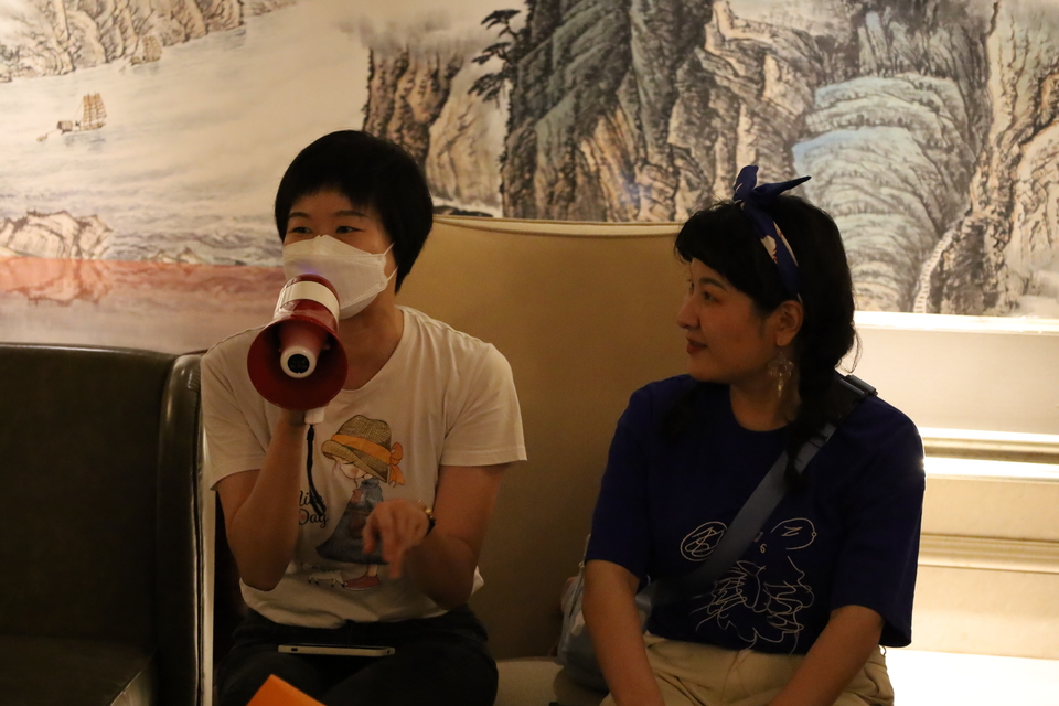 d01A54yy2UPNKJe5Sb2-ExznUqstR_U88ZNpc2_uHNtvhLzyeNIiV8CSAgNIymnX