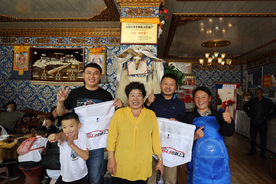 k9FI5ck6DqSlNBnbzesm-8_KQ3jWzaneRPBHNjD_930NSWlkdoEpDxibLvN30134