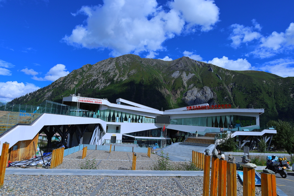 MA1asbl72apOZ8H2Bd7L6gyAYX2KlwUeR3q1vIlLy2tGMIQ7FakTp8XyNQxb0s2F