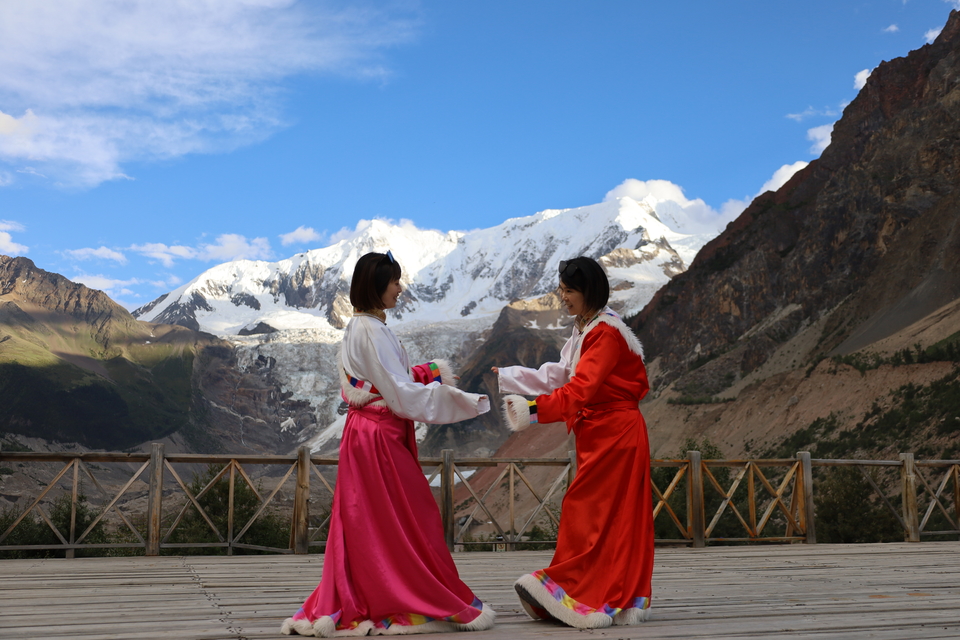 9RkCie9lly9R-DS0UT0cfzg1CDpnYlMzWTnOp4Qgt56tW3Fxj-vI-HY8G0tIQHwj