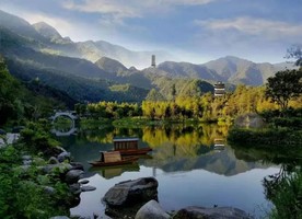 龙运爆款399元丨3月21日出发，铜鼓政府大型自驾活动丨二月二龙抬头 沐汤里温泉，登望天柱峰，踏青赏樱花自驾 | 2日游