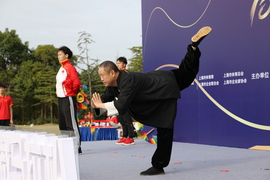 2018总裁马拉松十公里团体精英赛