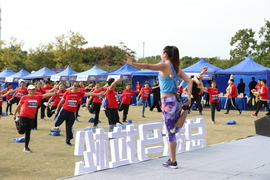 2018总裁马拉松十公里团体精英赛