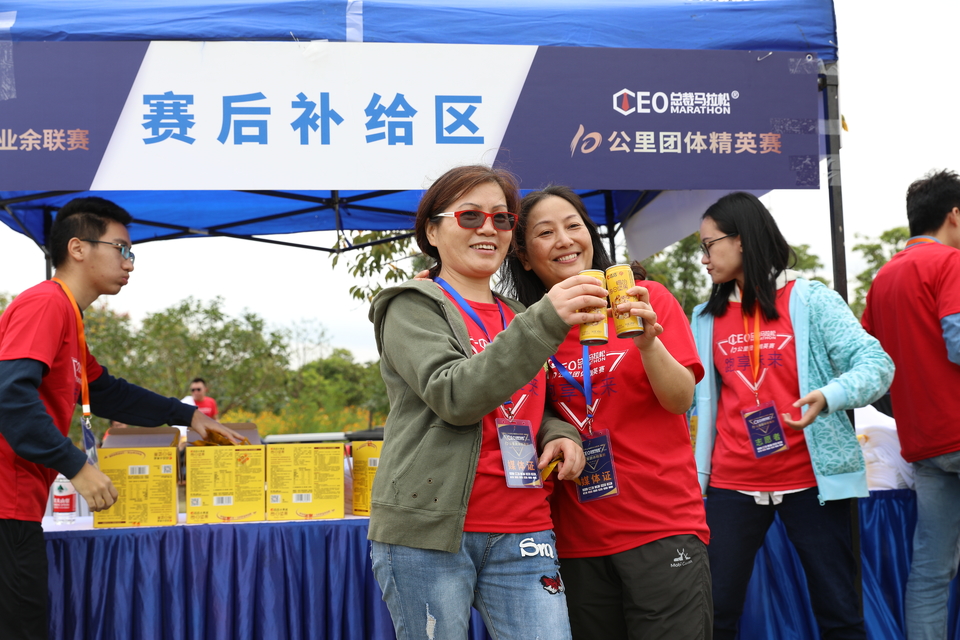 2018总裁马拉松十公里团体精英赛