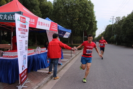 2018总裁马拉松十公里团体精英赛