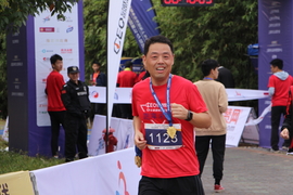 2018总裁马拉松十公里团体精英赛