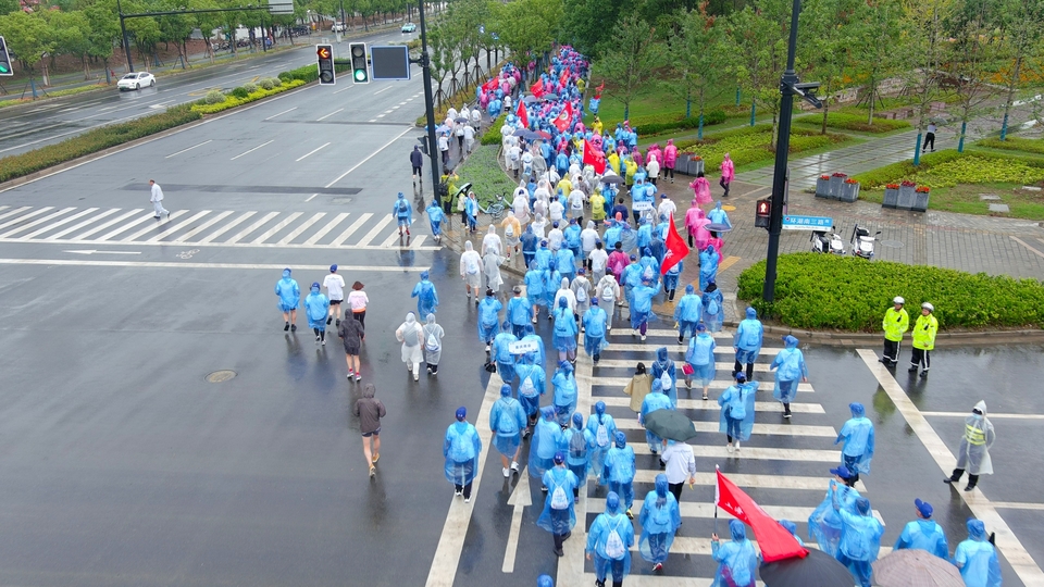 mmexport1695438370365_17943689