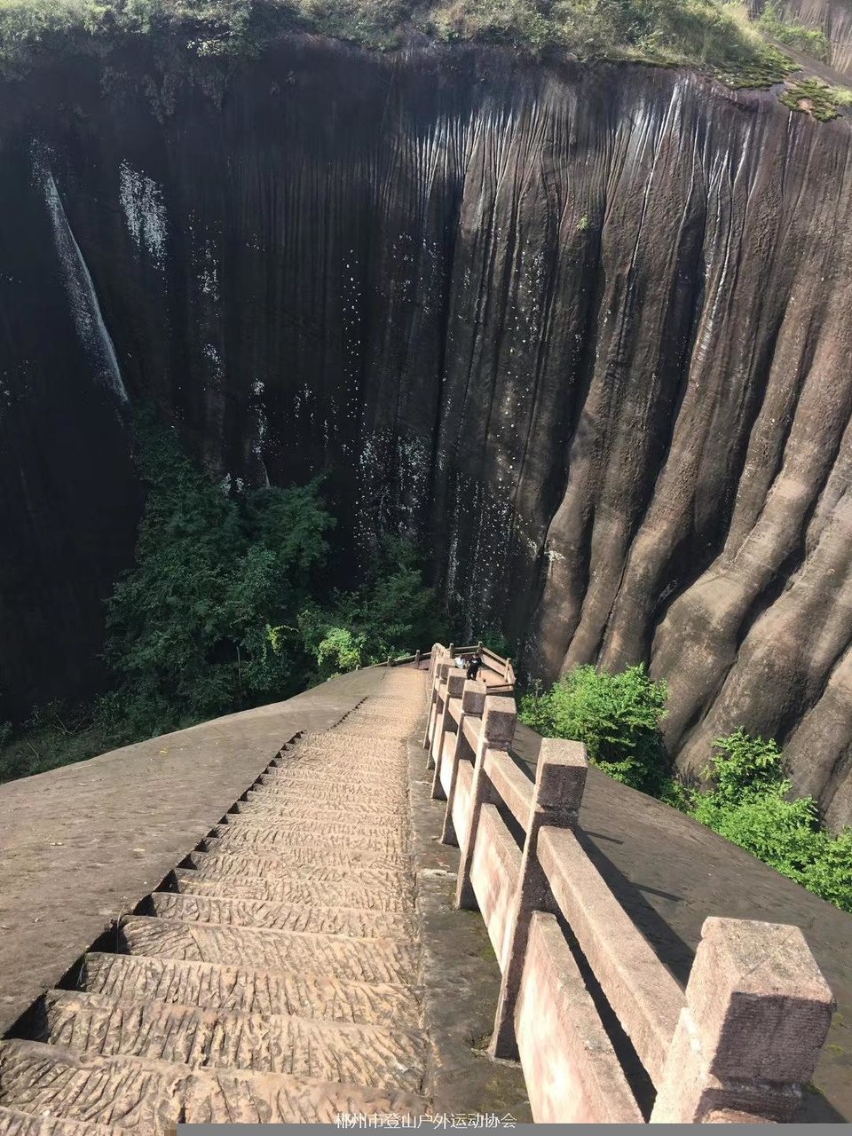 Via_GR0d1HWNTbY72M0JKwjenY9D-XO-oYNGXCkV9H--k-hgxh-MBjQlbIXvaVQi