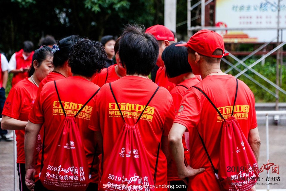 1a82bc627a4d2f1d655f36d87a86f8b