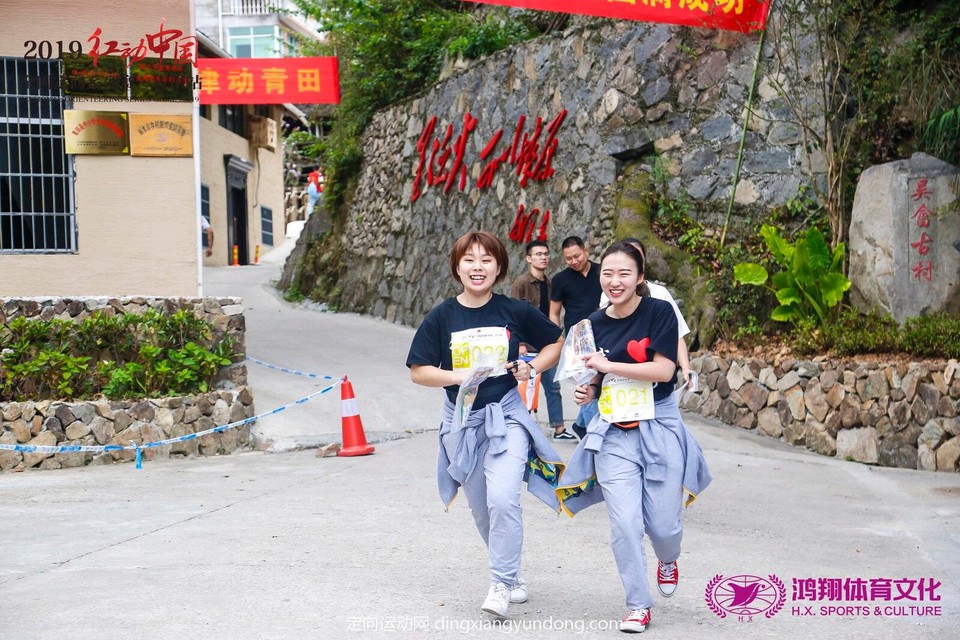 7db817e067937c189f204c8bfe90298