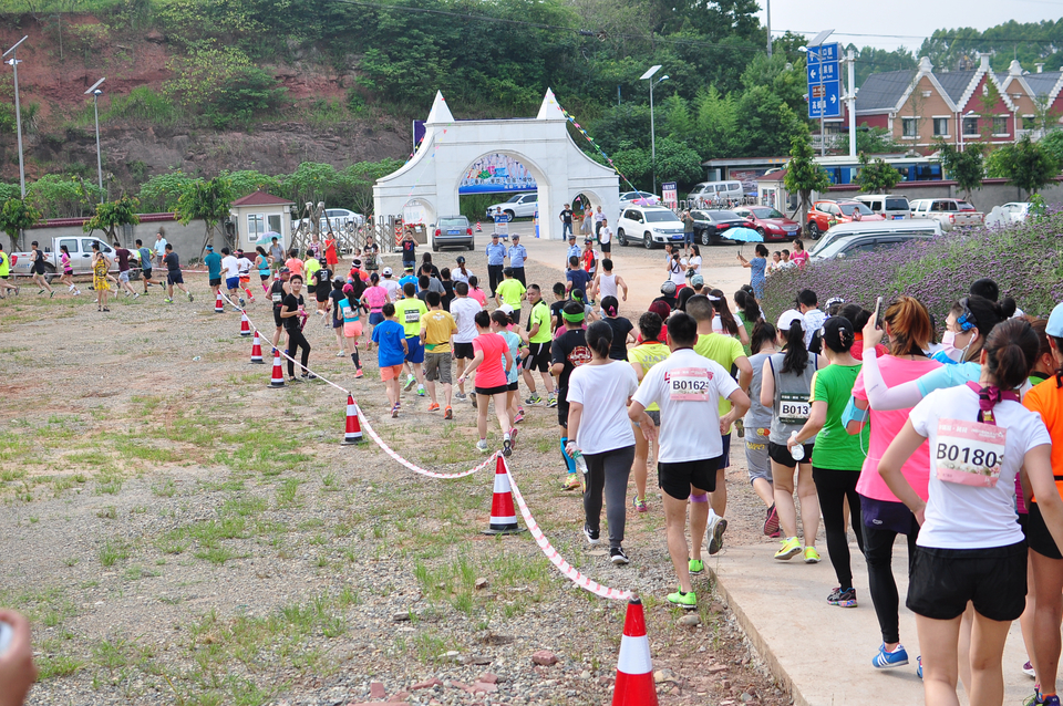 cdunrtuyqwnopqfrqbo3ovez1z5gsyvi