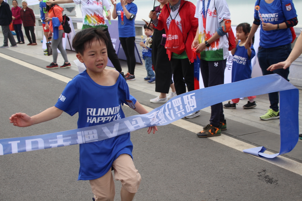 uzwi9zpr7fbnjyvifxjjqth75zgaxlxr