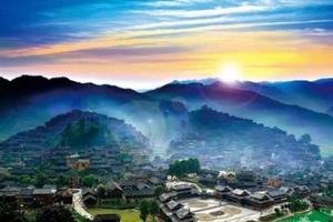 【国庆自驾】9.30晚-10.7 贵州：黄果树、大小七孔、西江苗寨、镇远古镇、梵净山深度7日游！