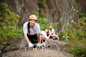 【五一 ·石牛寨】4月29-30日/5月1-2日两期连发：石牛寨攀岩挑战飞拉达，玻璃桥栈道，网红桥，云端漫步2日游