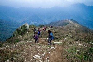 【周六-登山】11月30号 双峰山美人谷 环线穿越 寻百年古寨1日游