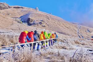 【元旦·武功山】1月1日-3日：冰雪武功山跨年，赴一场星空云海。
