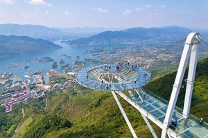 【中秋-仙岛湖】9月15-16号：畅游仙岛湖风景区、打卡网红玻璃平台，烧烤/露营/皮划艇/入住岛上独家野奢帐篷酒店