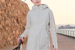 kroceus地球科学家女式中长款防水风衣28152