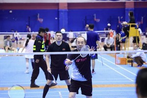 “邮储银行杯”第五届上海市开发区运动会羽毛球双打交流赛成功举行