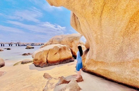 成团了【巽寮湾】美人鱼岛、快艇环游岛+皮划艇+烧烤+篝火晚会。报名付定金。