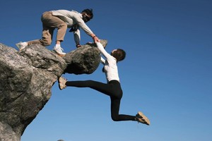 成团>11.1周六【排牙山】第一险峰排牙山穿越，13公里全野路徒步