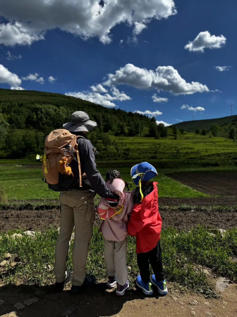 mmexport1718023675038