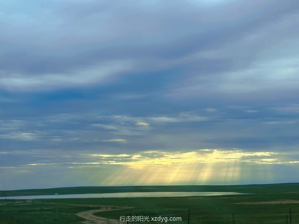 mmexport1726625646935