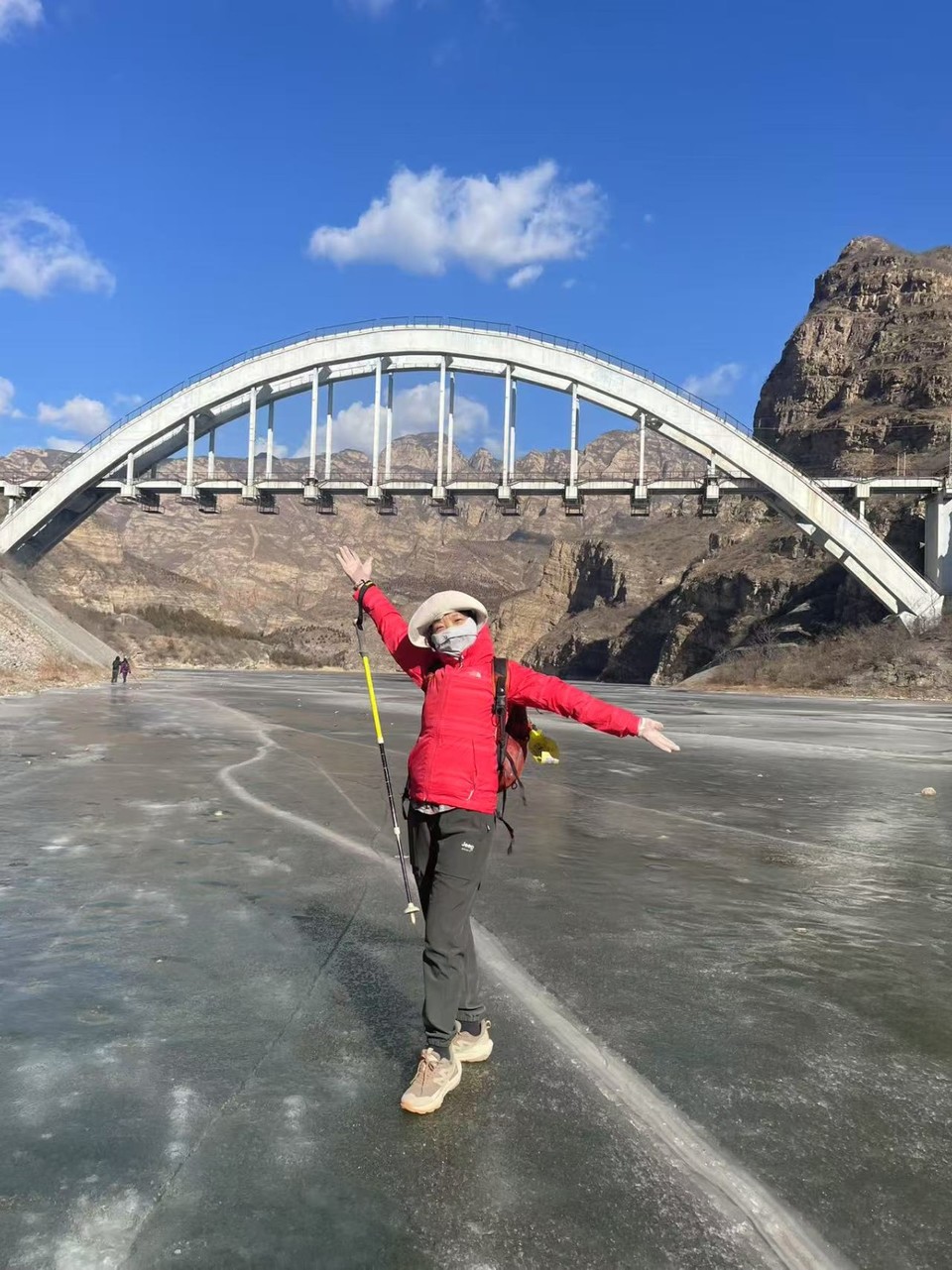 mmexport1739710019513