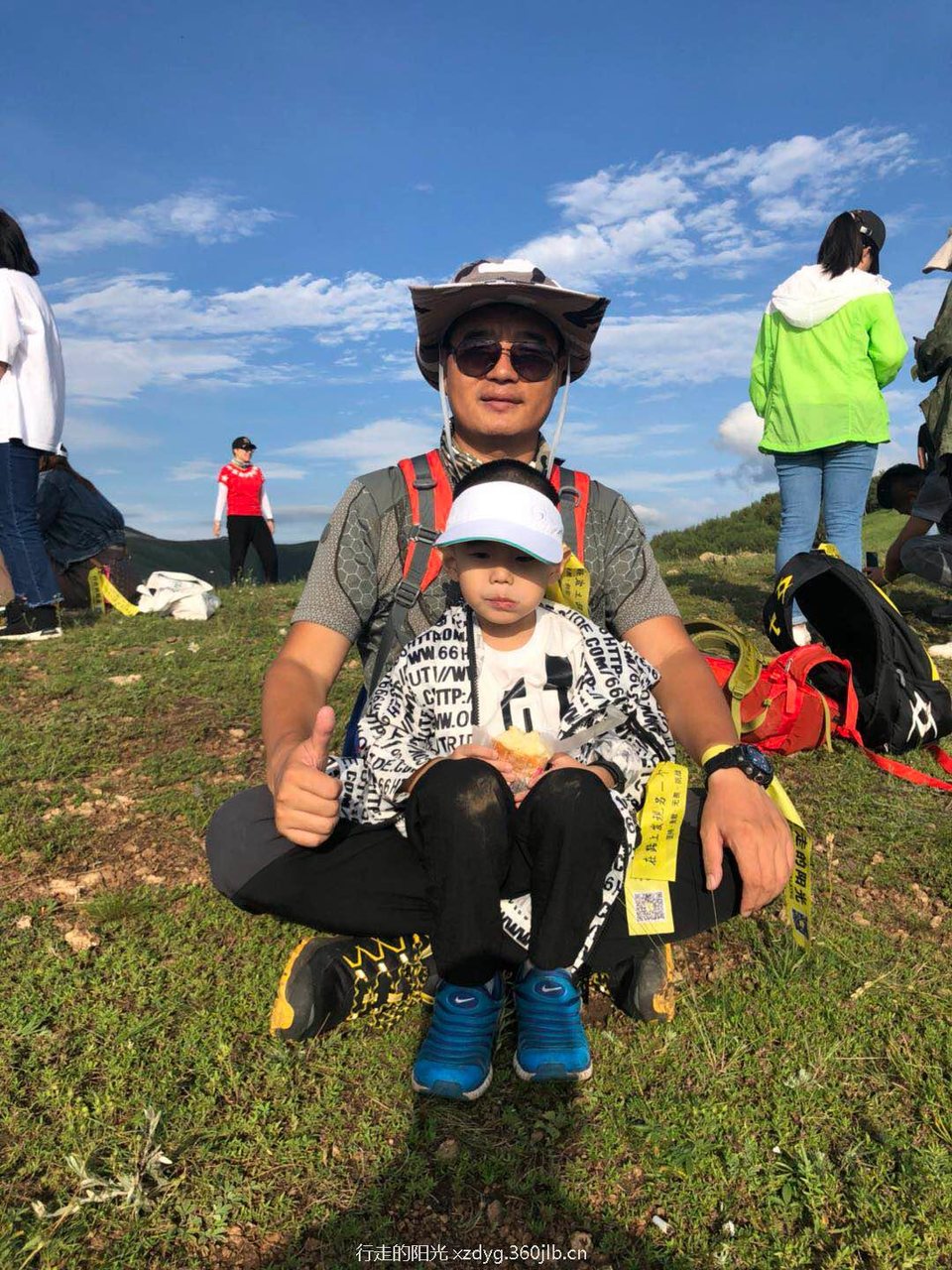 49078E2A-0B52-49FD-825D-4E4AC35693CA