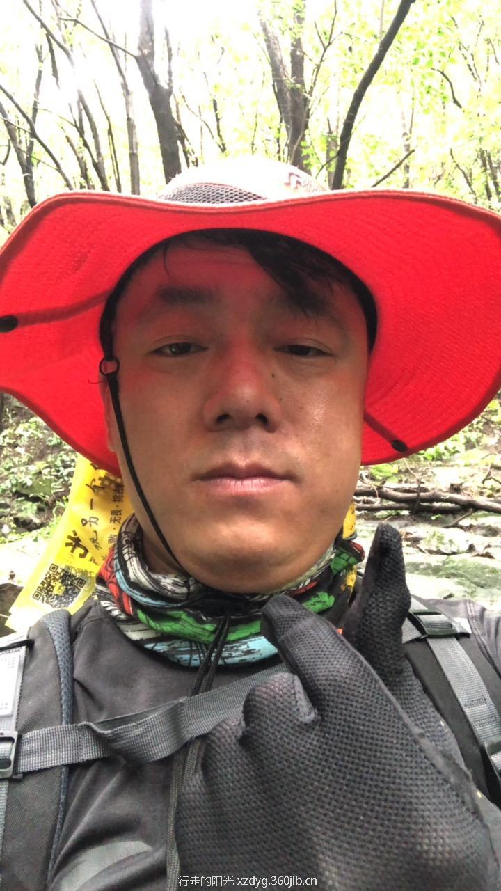 F37AB7EA-9C57-40E3-988A-A2DE72F78CF8