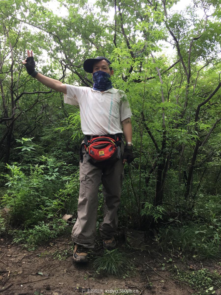 41FCDDE1-2939-444F-870A-E00EB90591E5