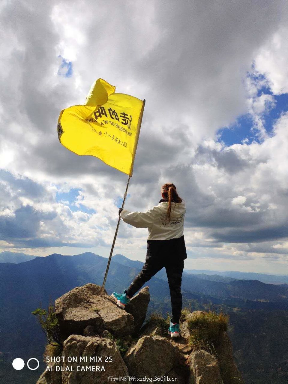 mmexport1536499554396