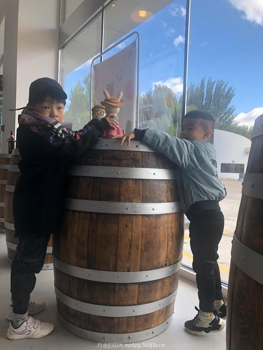 mmexport1537777682286