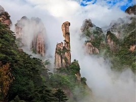 免门票「三清山」6.27-28山顶最佳露营地，有热水洗漱，可订房间。问道三清山，  仙山藏仙境