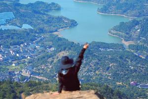 「寻春觅野」4.4//4.6徒步栲栳山，潜入绿野仙踪，焖一锅野火饭，挖出第一口“春笋”！