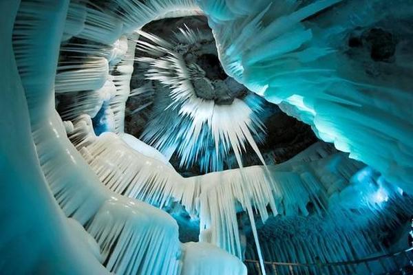 [乐享两天]冰洞奇缘、勇者飞拉达、七里扬帆、戏水葫芦峡漂流…