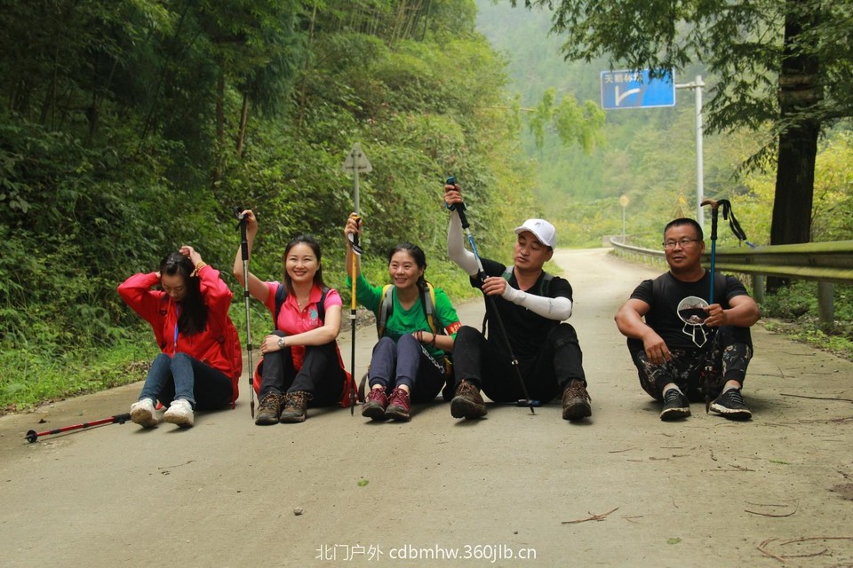 mmexport1538225360077