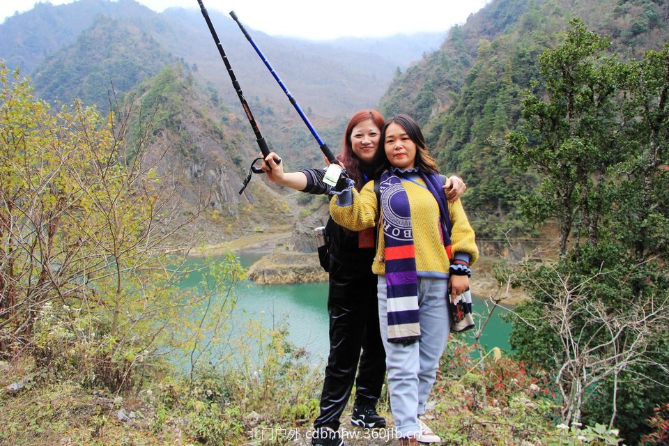 mmexport1541900900772