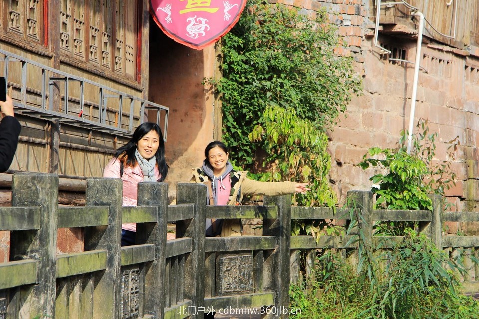 mmexport1543415475332