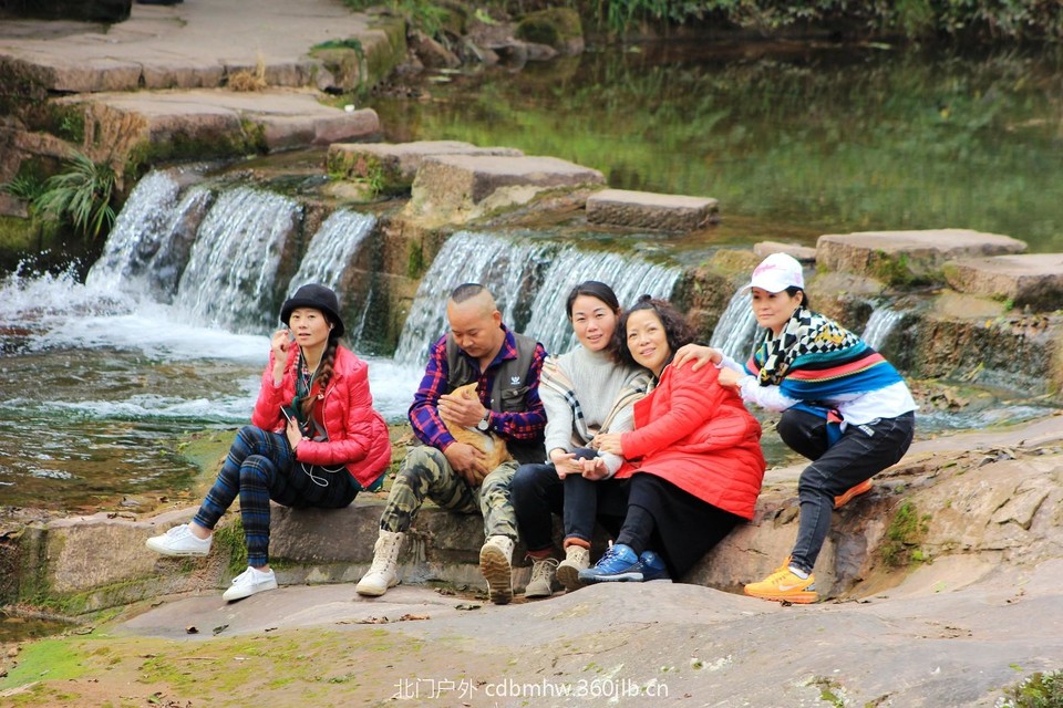 mmexport1543415079506