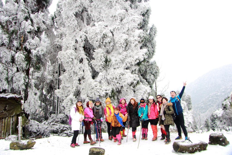 0E0C7BCB-50AC-49D1-8669-5FFEE6B438E0