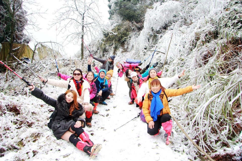 BFD9C00B-8106-42F1-AEED-DF31B8228BCB