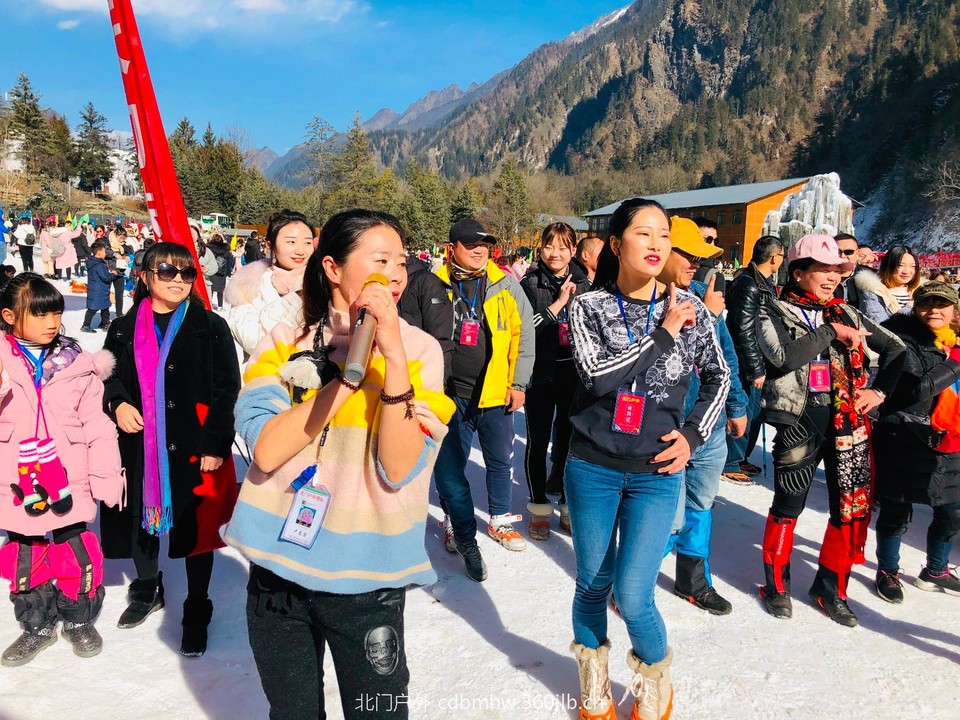 mmexport1544883398068